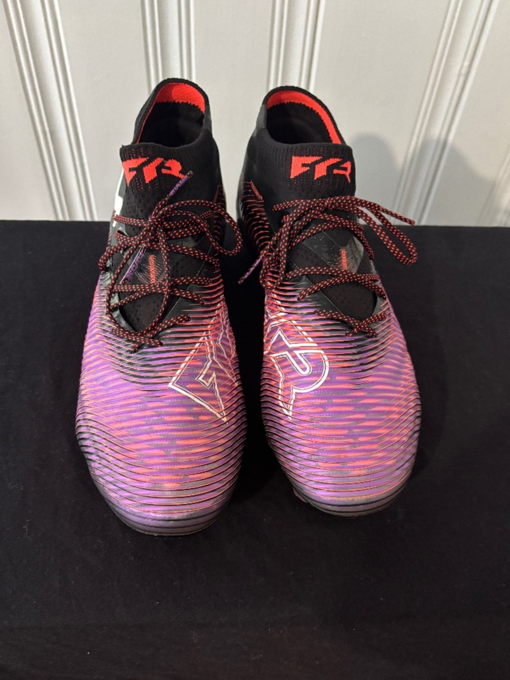 Soccer Cleats- Puma Future 8 Ultimate FG Size 8.5